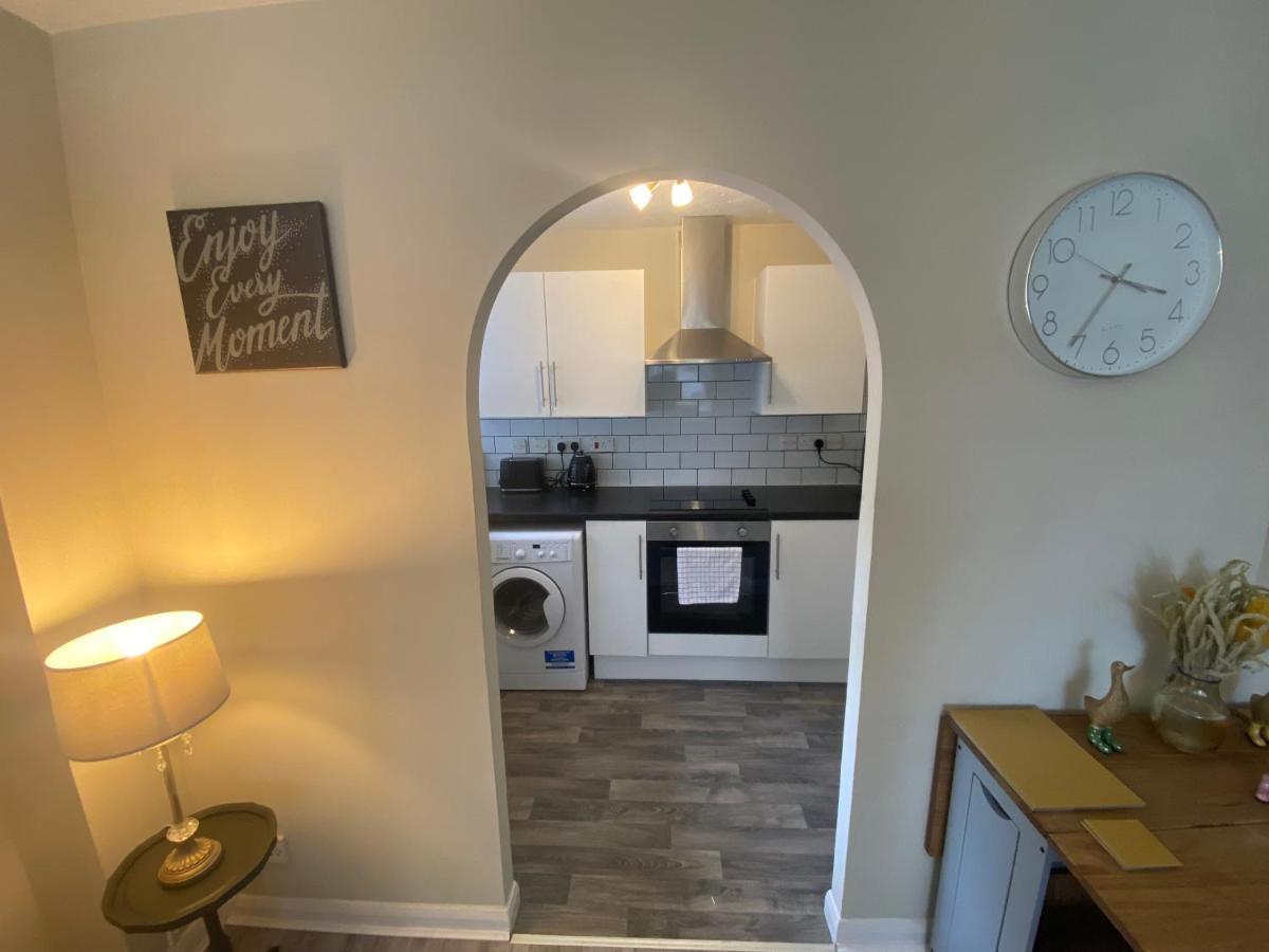 슬라우 Windsor Burnham Ascot Haven Sleeps 4 빌라 외부 사진
